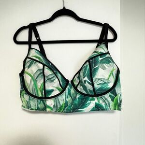 Plus size bikini top